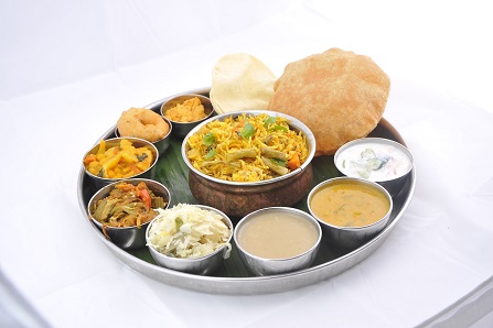 Vegetable Briyani (White) Vegetable Briyani (White)